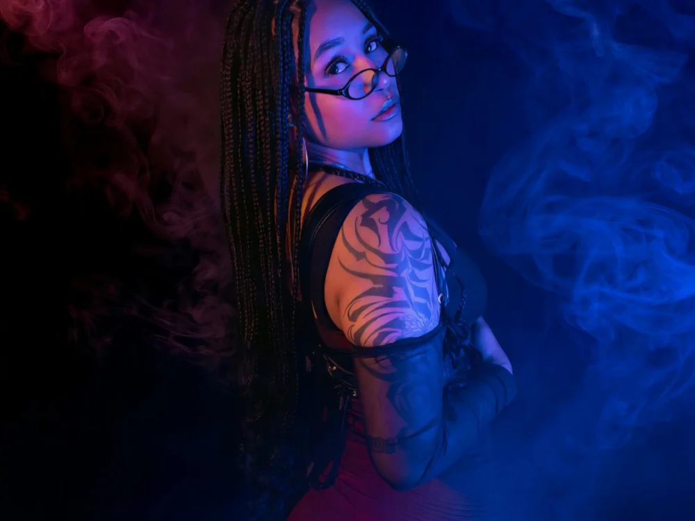Devi_Black_13's Offline XXX Chat