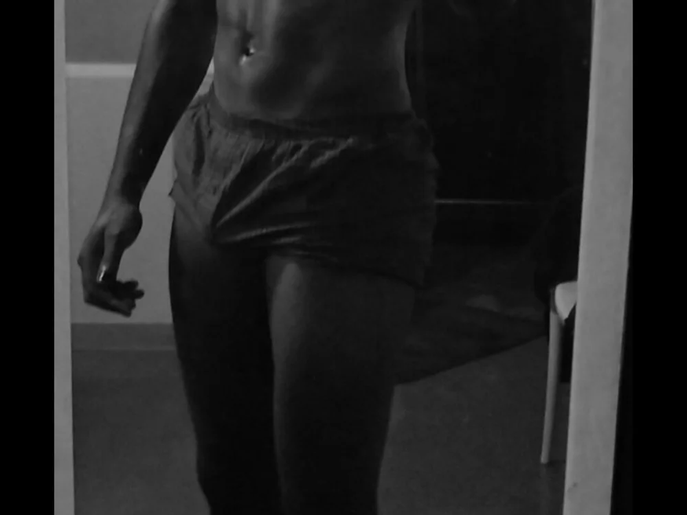 دردشة LWAZI_2304 الجنسية دون اتصال