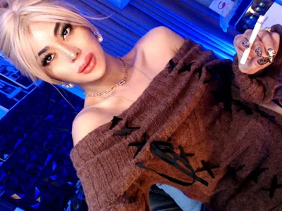 KYLIE_SHEMALE - Trans 