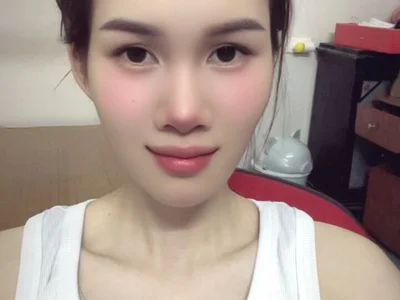 -Samm_ Female Flashing Free Webcam Naked