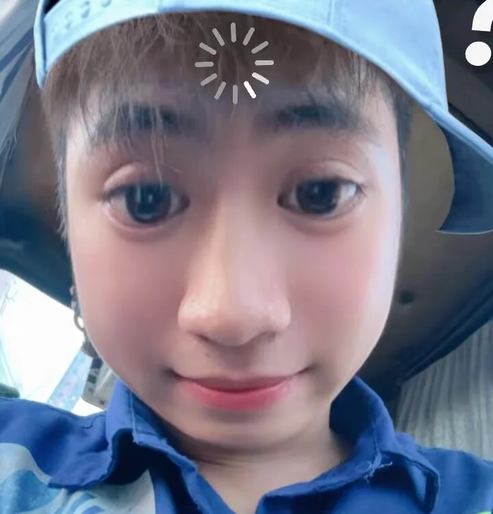 Annadthw 離線 XXX 聊天