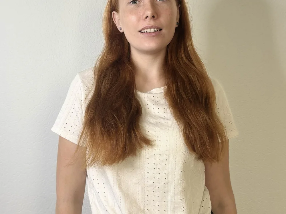 Redheadpersimmon's Offline Chat Room