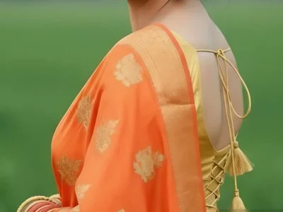 Tamil_Hot_RoyalQueen on StripChat