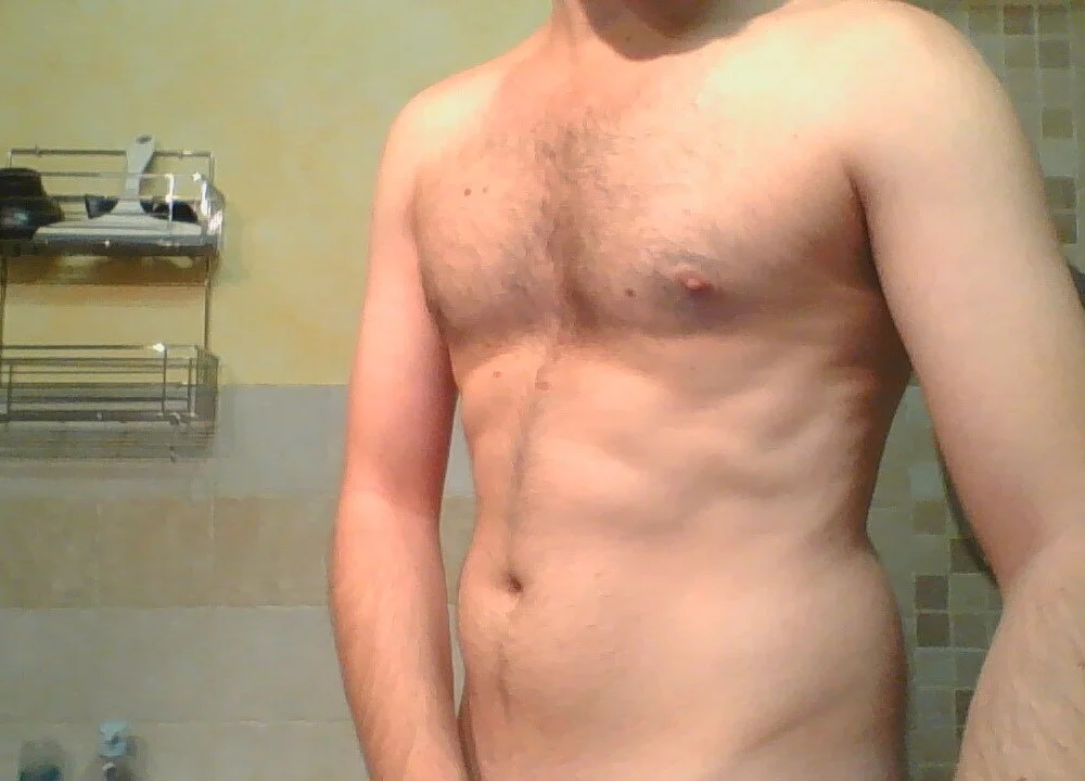 hornyboy955n Offline XXX chat