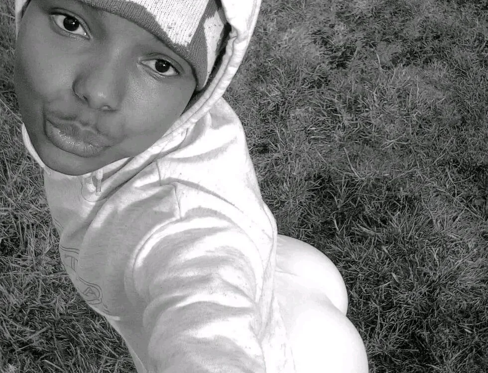 Offline XXX chat modela YounG_999_prince