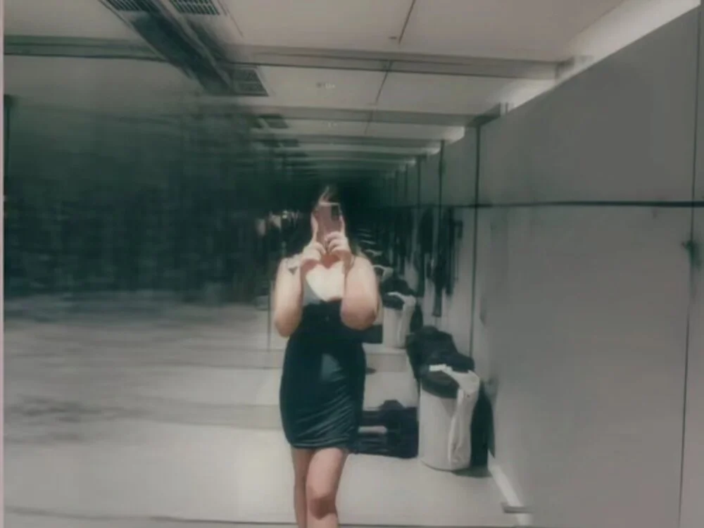 lusty_daisy_01: συνομιλία ΧΧΧ εκτός σύνδεσης