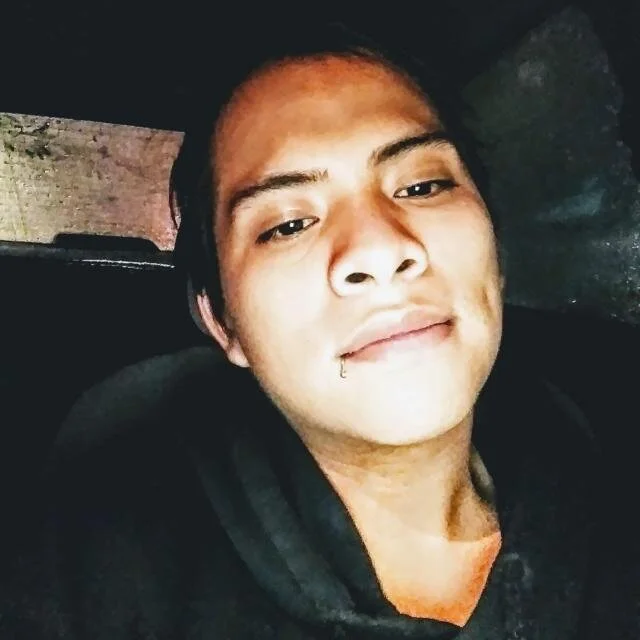 Ismael420ardiente's Offline Chat Room