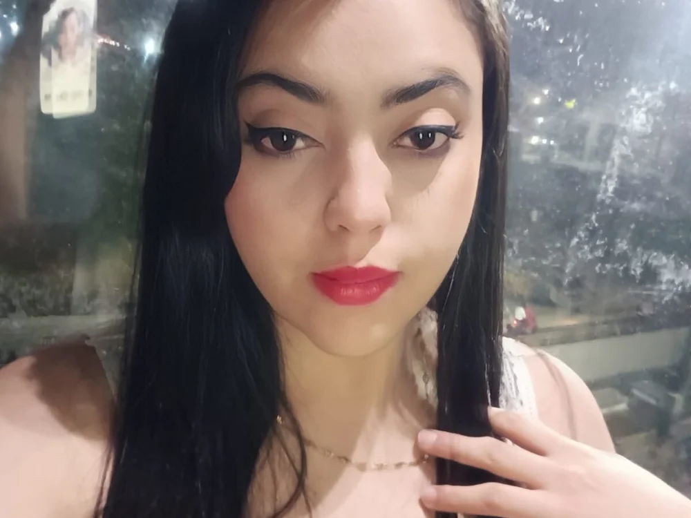 ximena2802's Offline XXX Chat