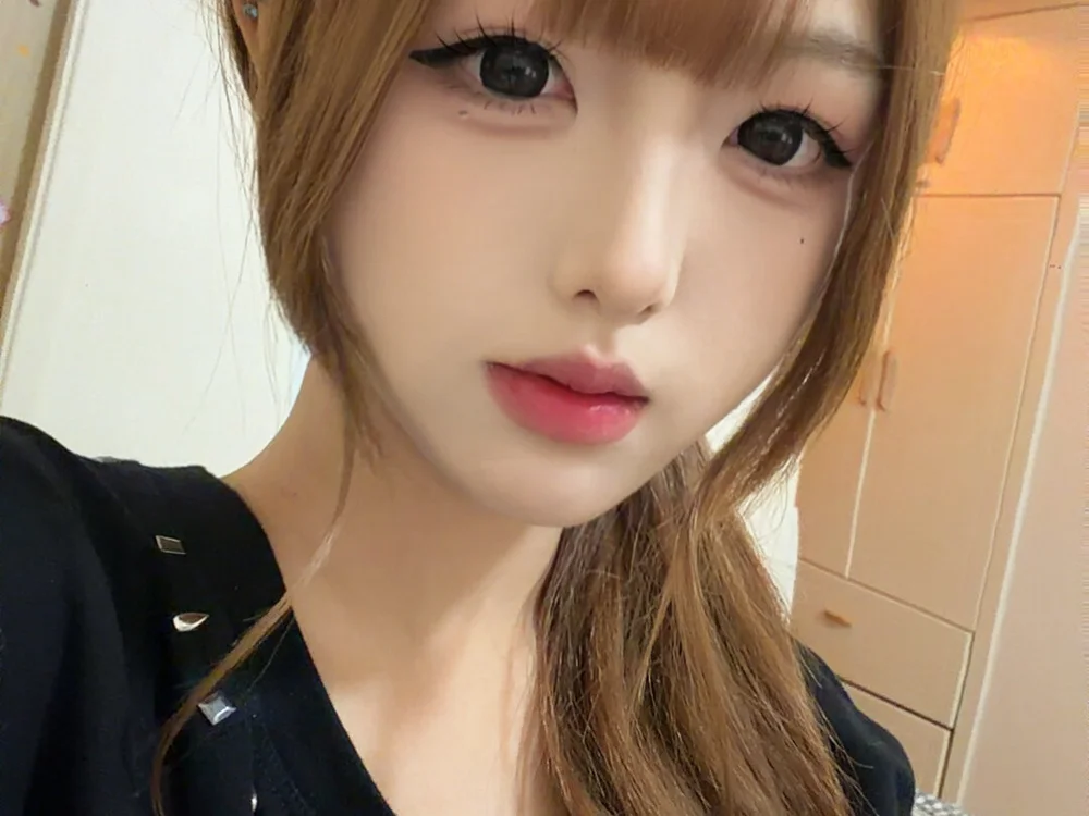Xiaoxu-08 離線 XXX 聊天
