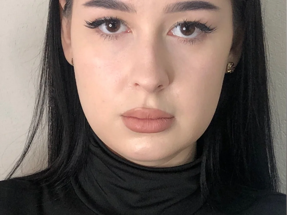 MadelineKim's Offline Chat Room