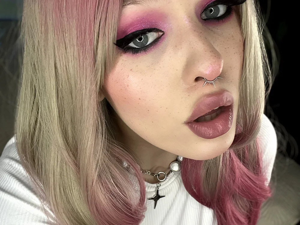 _Ahegao_girl_'s Offline XXX Chat