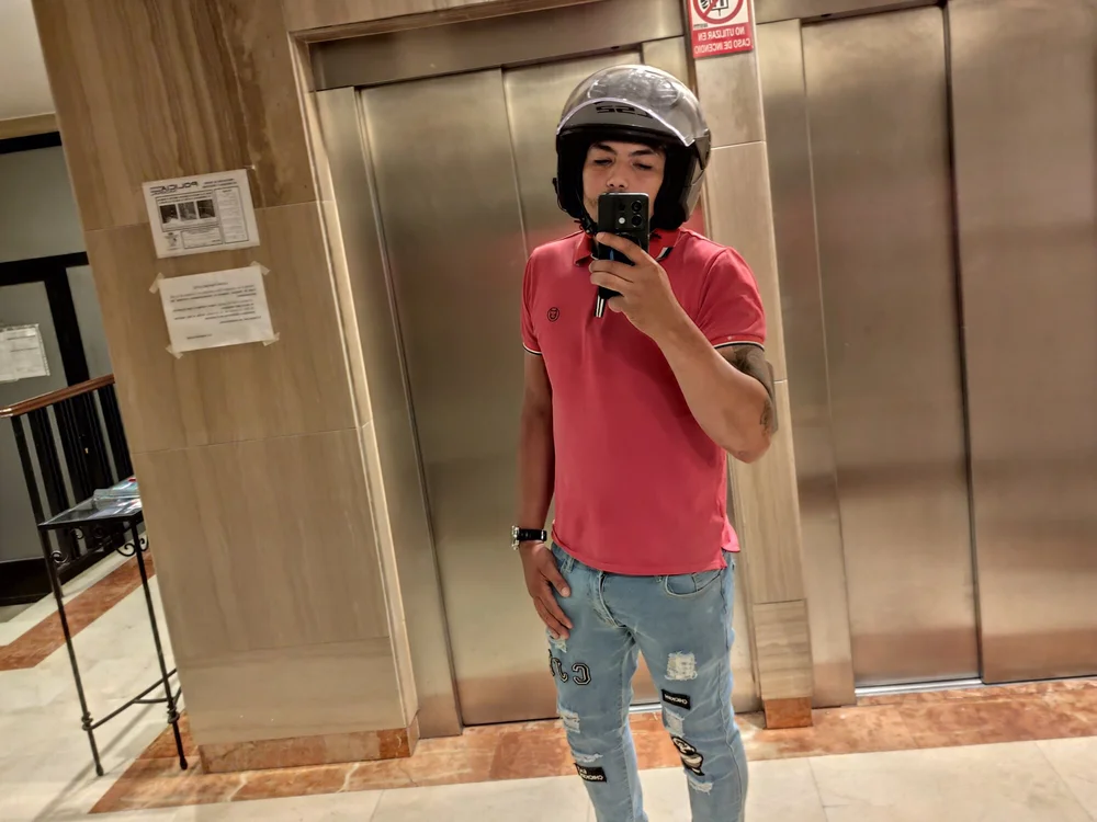 Reyes140397 offline chatrum