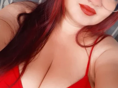 HUGEBOOBS_MILF profile