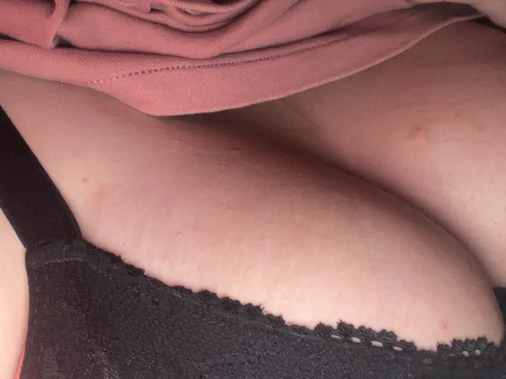 giigiis' Offline XXX Chat