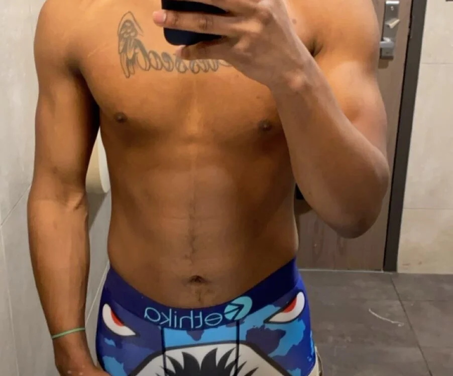 tre512: офлайн-секс-чат