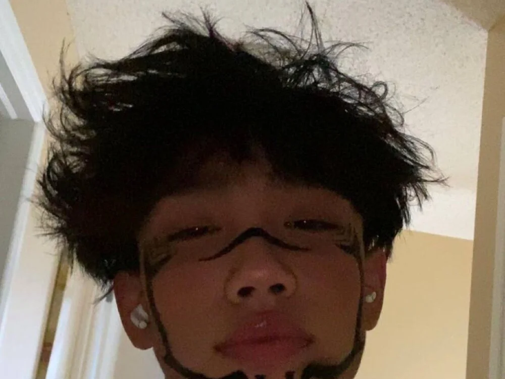 Bugs_bany's Offline XXX Chat