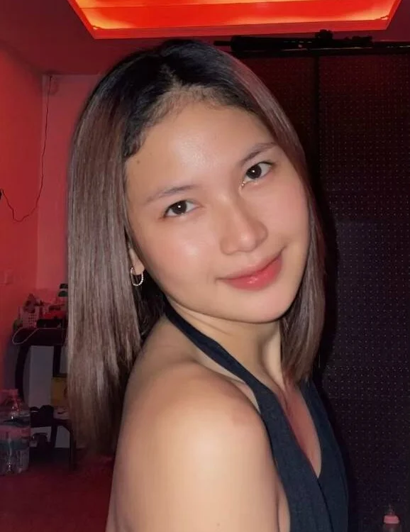 PennieBrockett Offline XXX-chat