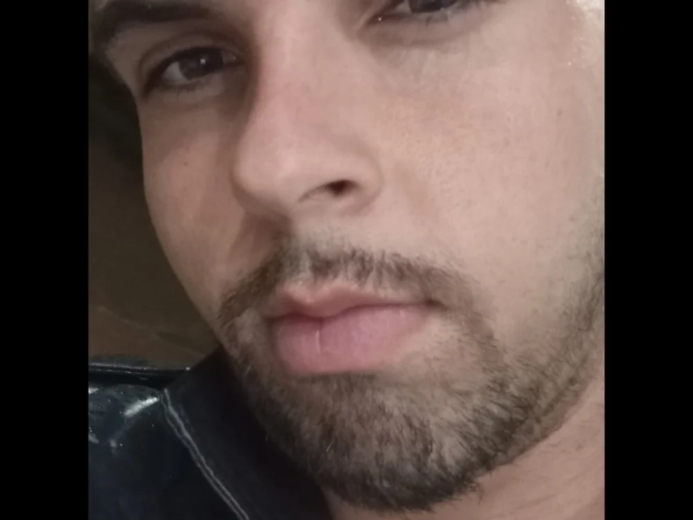 J6788juuujk's Offline XXX Chat