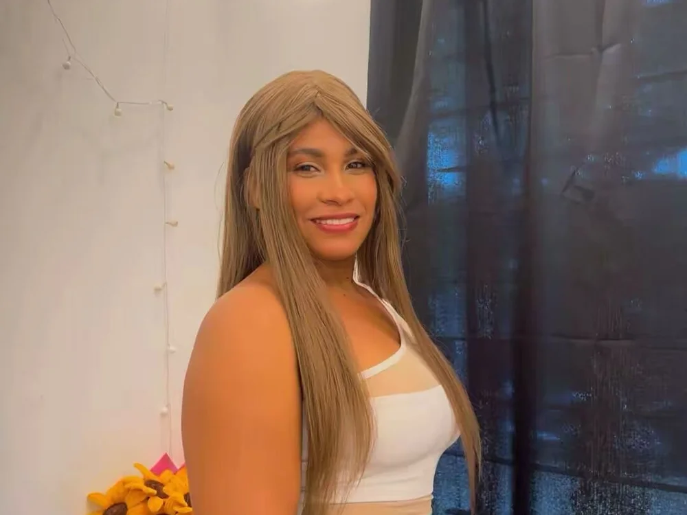 Luciana_Dirty_Nasty 现场XXX聊天