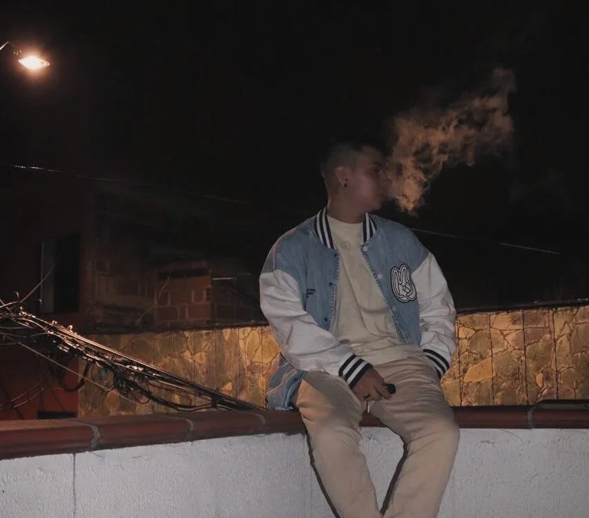 chris_suarez Obrolan XXX Offline