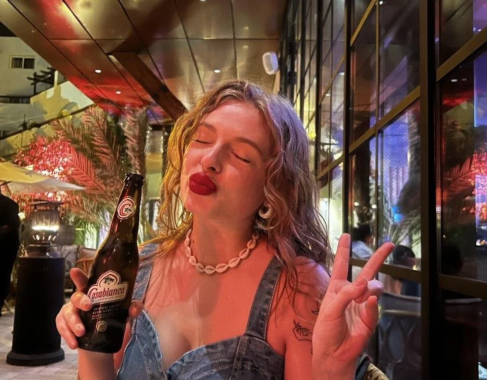 Offline XXX chat mercedescutee