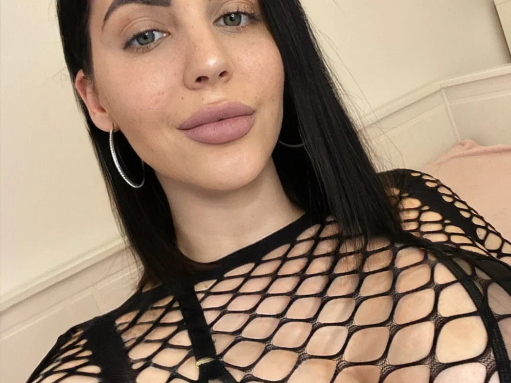 MissxFitxAmy's Offline Chat Room