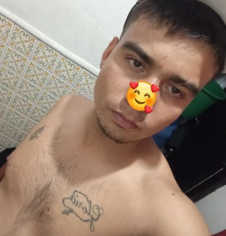 Alexandermazo1001's Offline XXX Chat