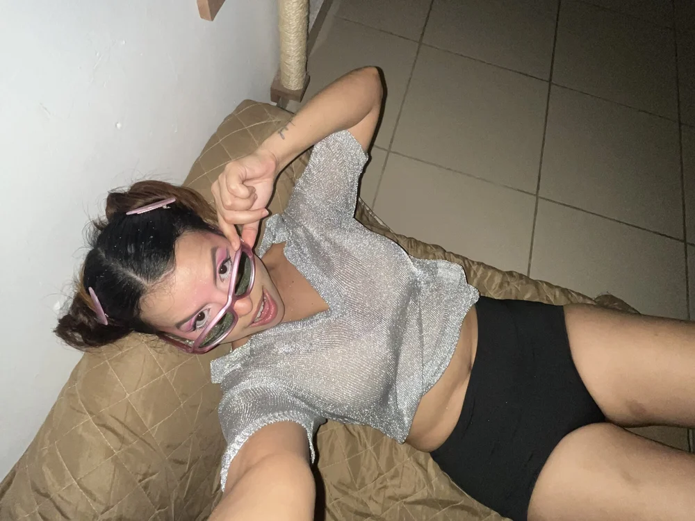 suaveronica Chat XXX offline