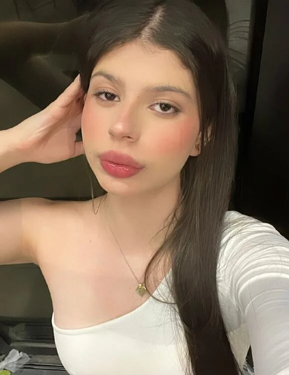 Gaia_Collins Chat XXX Ngoại tuyến