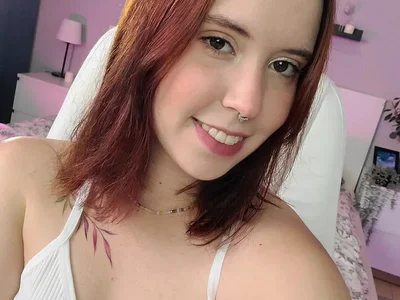Ember_lune - Girl 