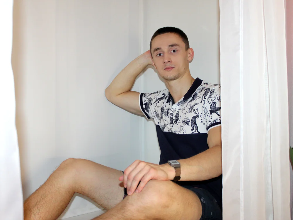 RaffaelStanley's Offline Chat Room