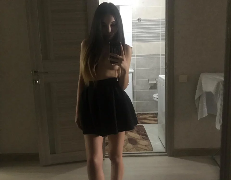 Asian_Amelia's Offline Chat Room