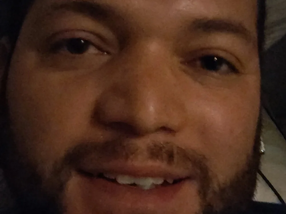 Gzuz69's Offline Chat Room
