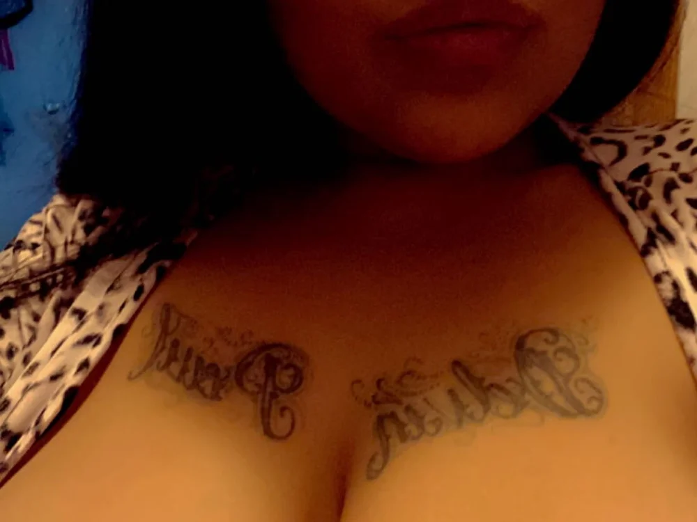 kamillexxx's Offline XXX Chat