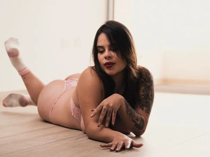 Sweet_amily_ Chat XXX offline