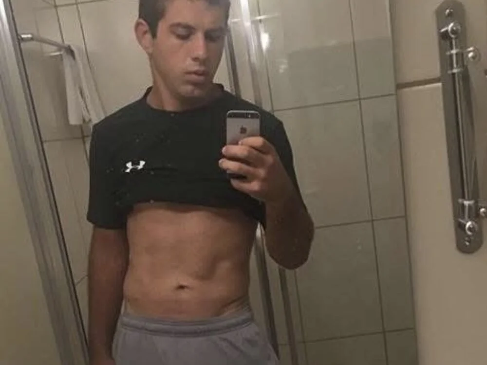 Офлайн-чат XXX CristiX7