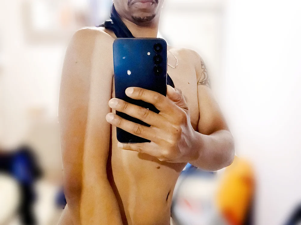Dick-Lover66635 অফলাইন XXX চ্যাট