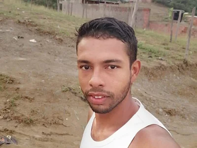 adrian023