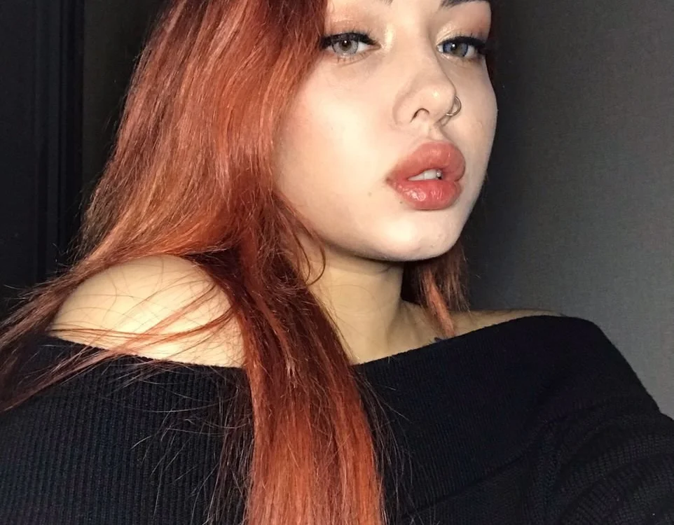 SandraBond_'s Offline XXX Chat