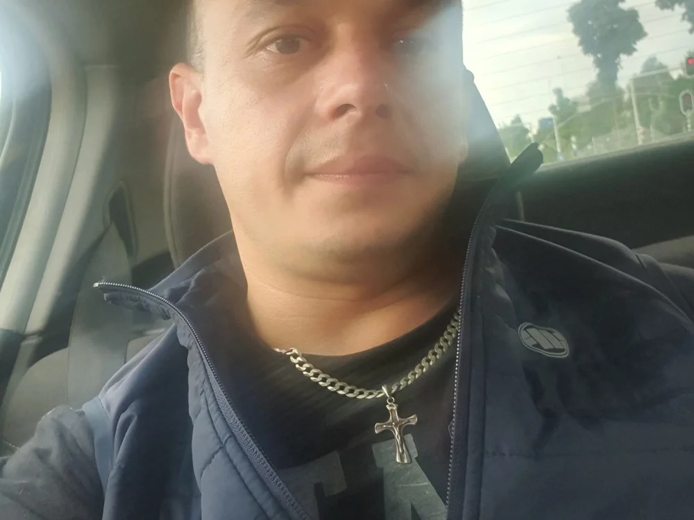 adiadi3131 offline chatrum