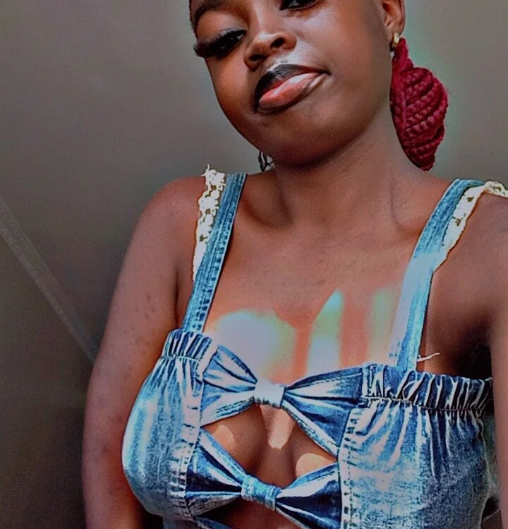 Sexy-Ivylan 2