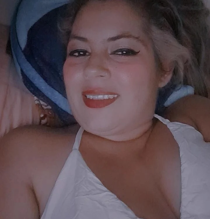 alejandra_59n Offline chat-huone