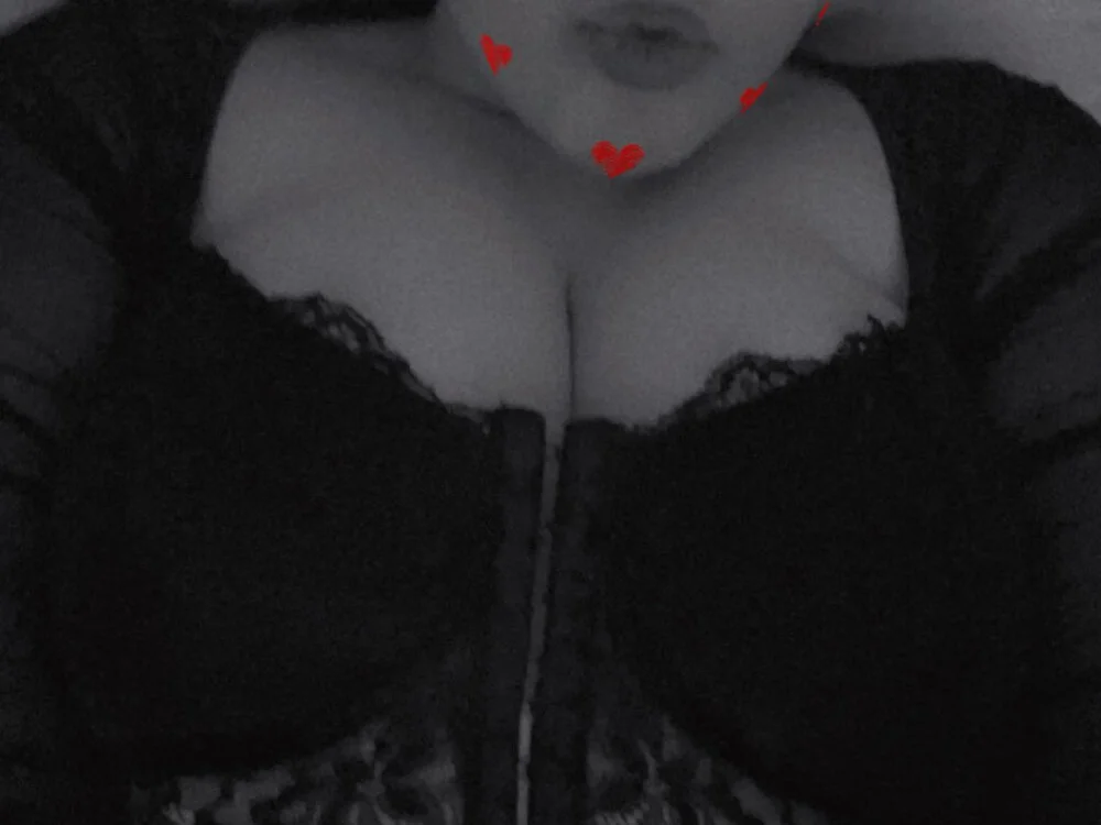 pinkyboo20 Offline XXX-chat