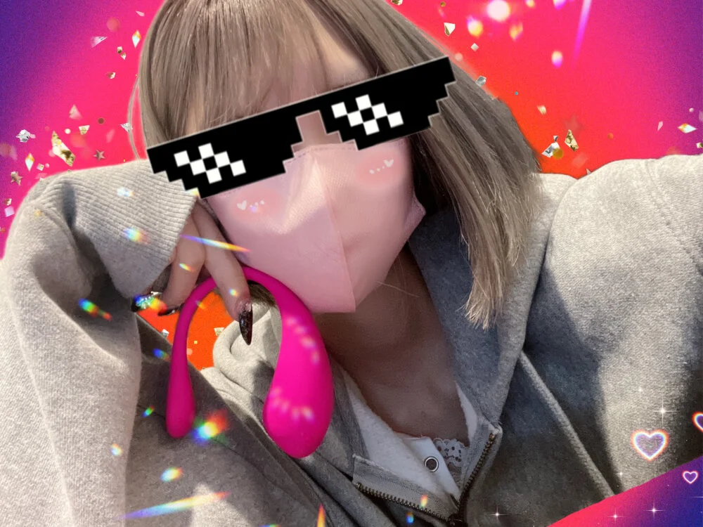 RuRu_v_v's Offline XXX Chat