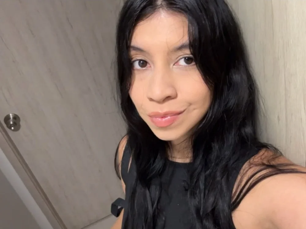 دردشة Violetha_lee الجنسية دون اتصال
