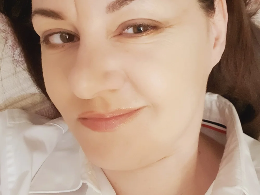 AnnaFock's Offline Chat Room