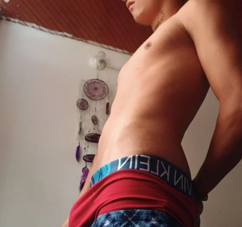 smith_dante Chat XXX offline