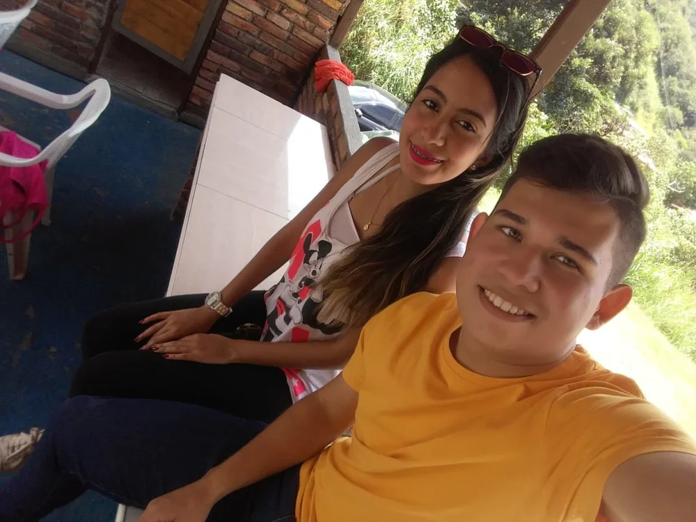 Offline chatovací místnost smithcouple_ns