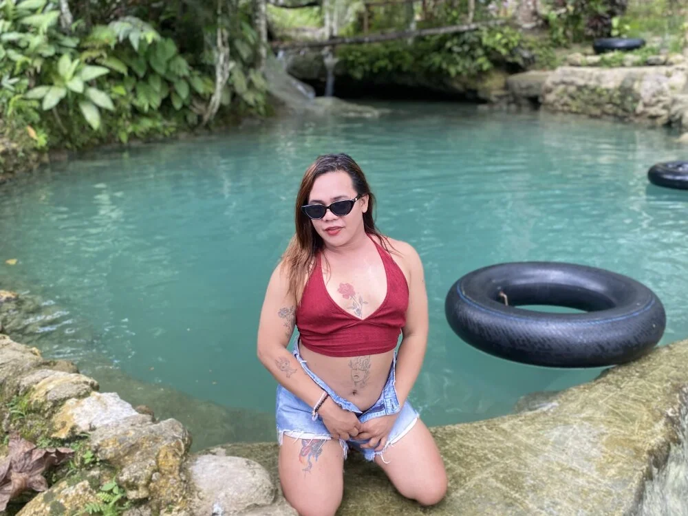 sexy_zaffy Adlı Modelin Çevrimdışı XXX Sohbeti