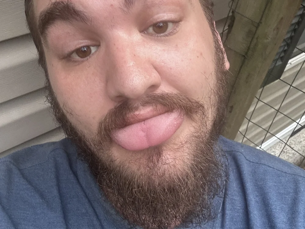 luneyy's Offline Chat Room